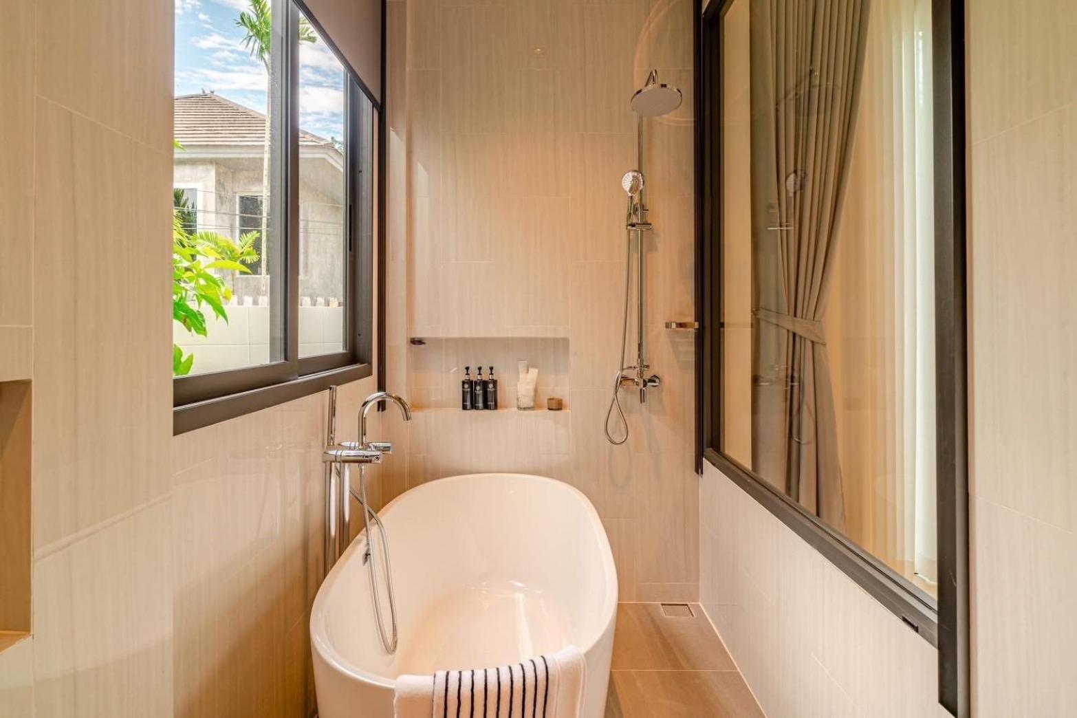 Relax Nai Yang Pool Phuket