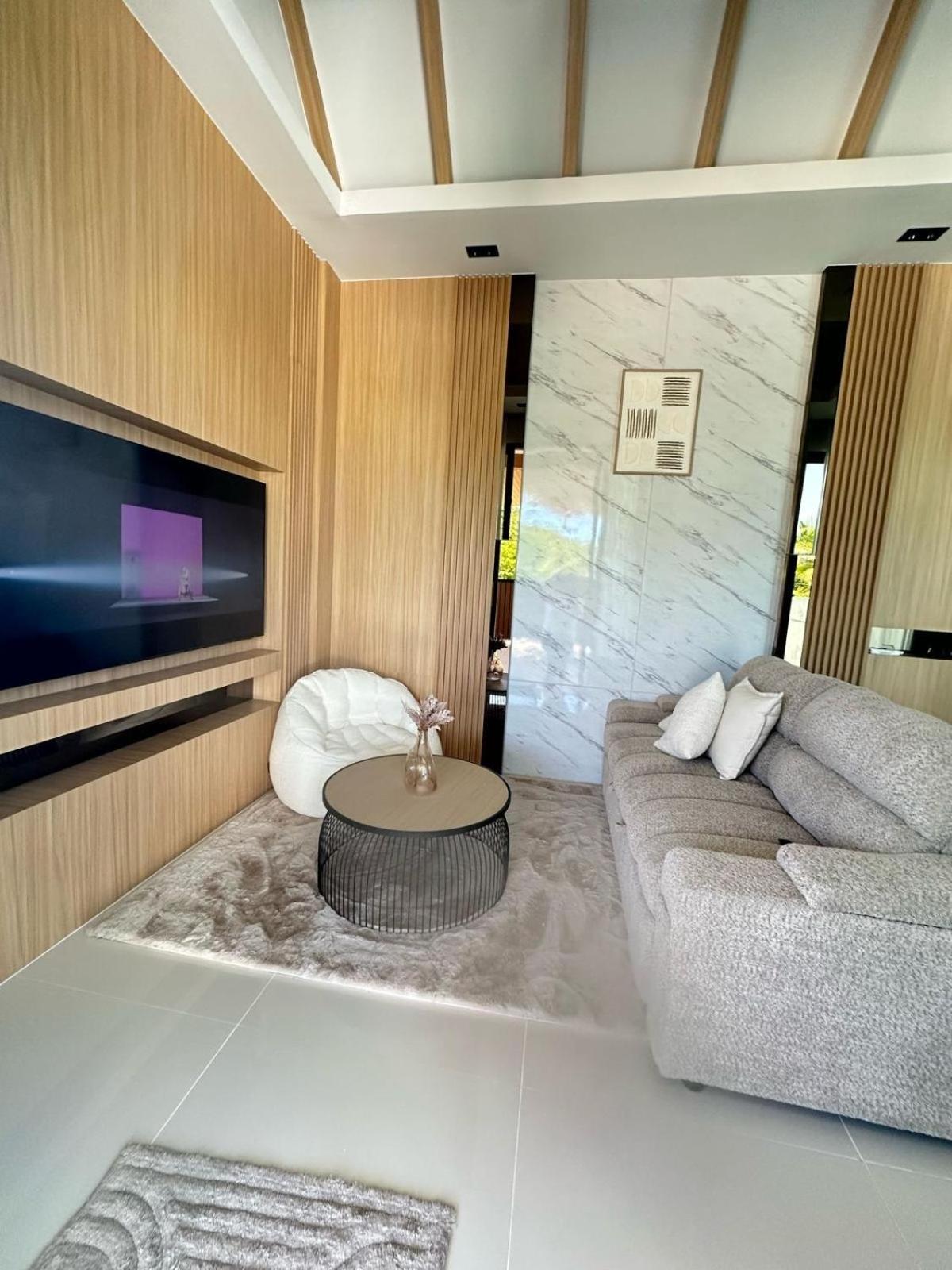 Vila Relax Nai Yang Pool Phuket